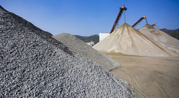 建一個(gè)砂石廠投資有哪些？唐山金路為您解答